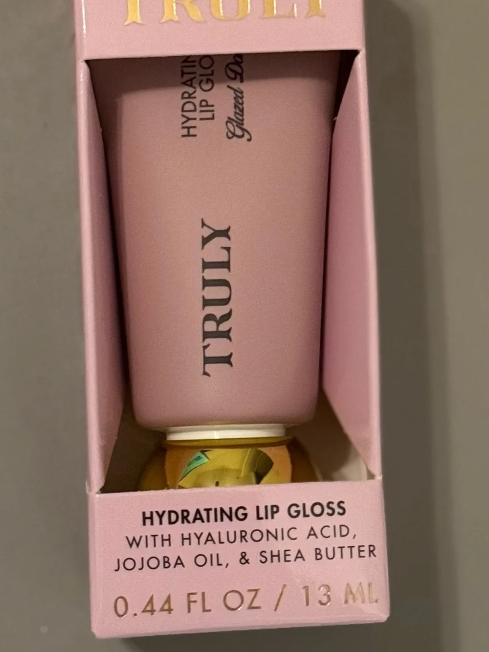 TRULY Hydrating Lip Gloss - Glazed Donut